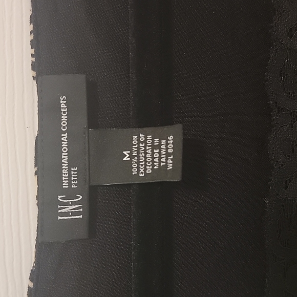 INC top sz M - Picture 2 of 5